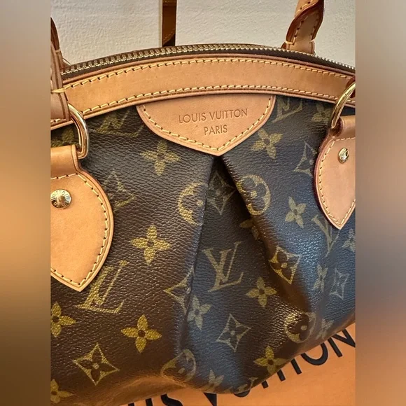 Louis Vuitton Tivoli PM Monogram EUC - Picture 5 of 15